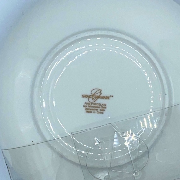 Grace Teaware Teacup and Saucer Set - Picture 5 of 5
